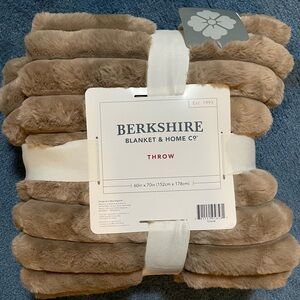 Luxury Berkshire Throw Blanket
